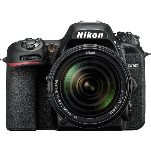 Nikon D7500 + 18-140mm VR