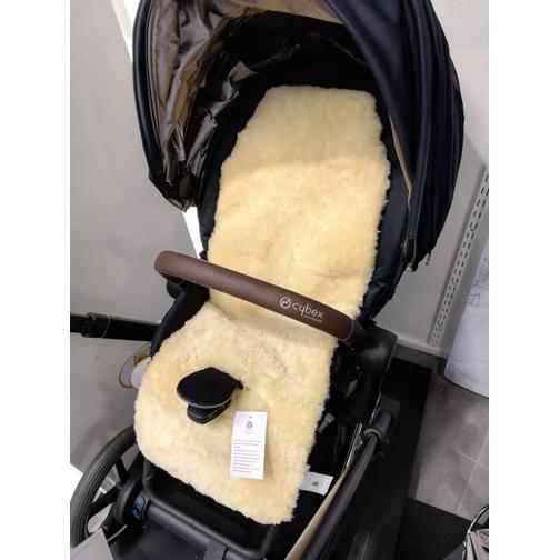 Bozz Seat Cushion Lambskin