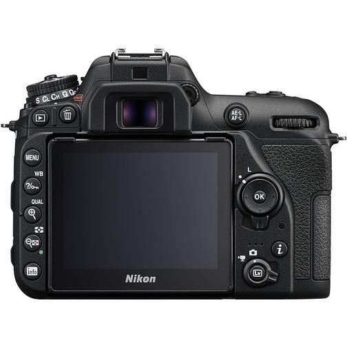 Nikon D7500