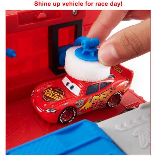 Mattel Disney Pixar Cars Transforming Mack Playset