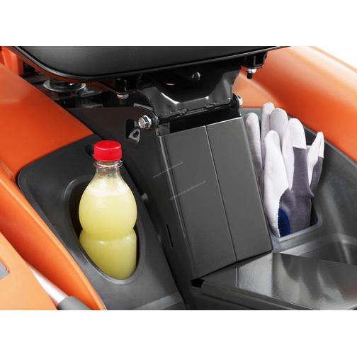 Husqvarna R 214C Med klippaggregat
