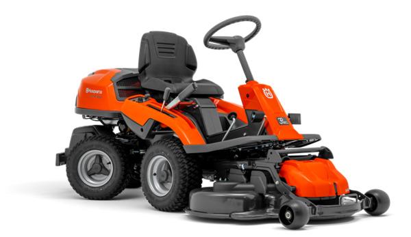 Husqvarna R 214T AWD Utan klippaggregat