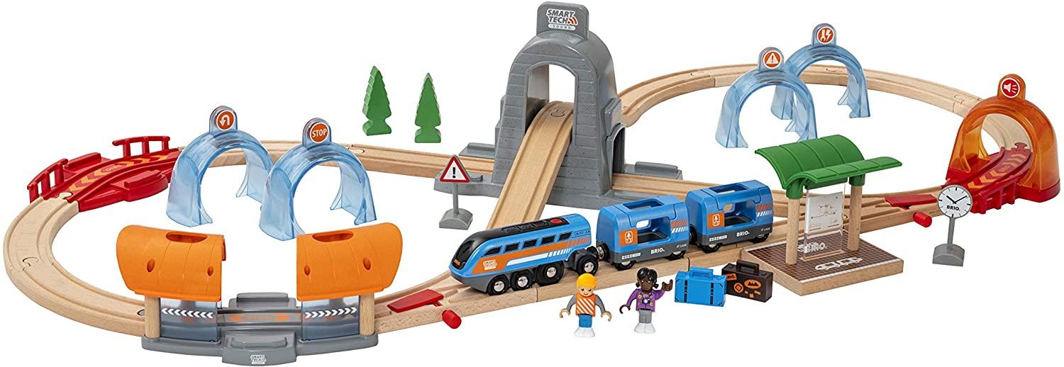 BRIO Smart Tech Sound Action Tunnel Travel Set 33972